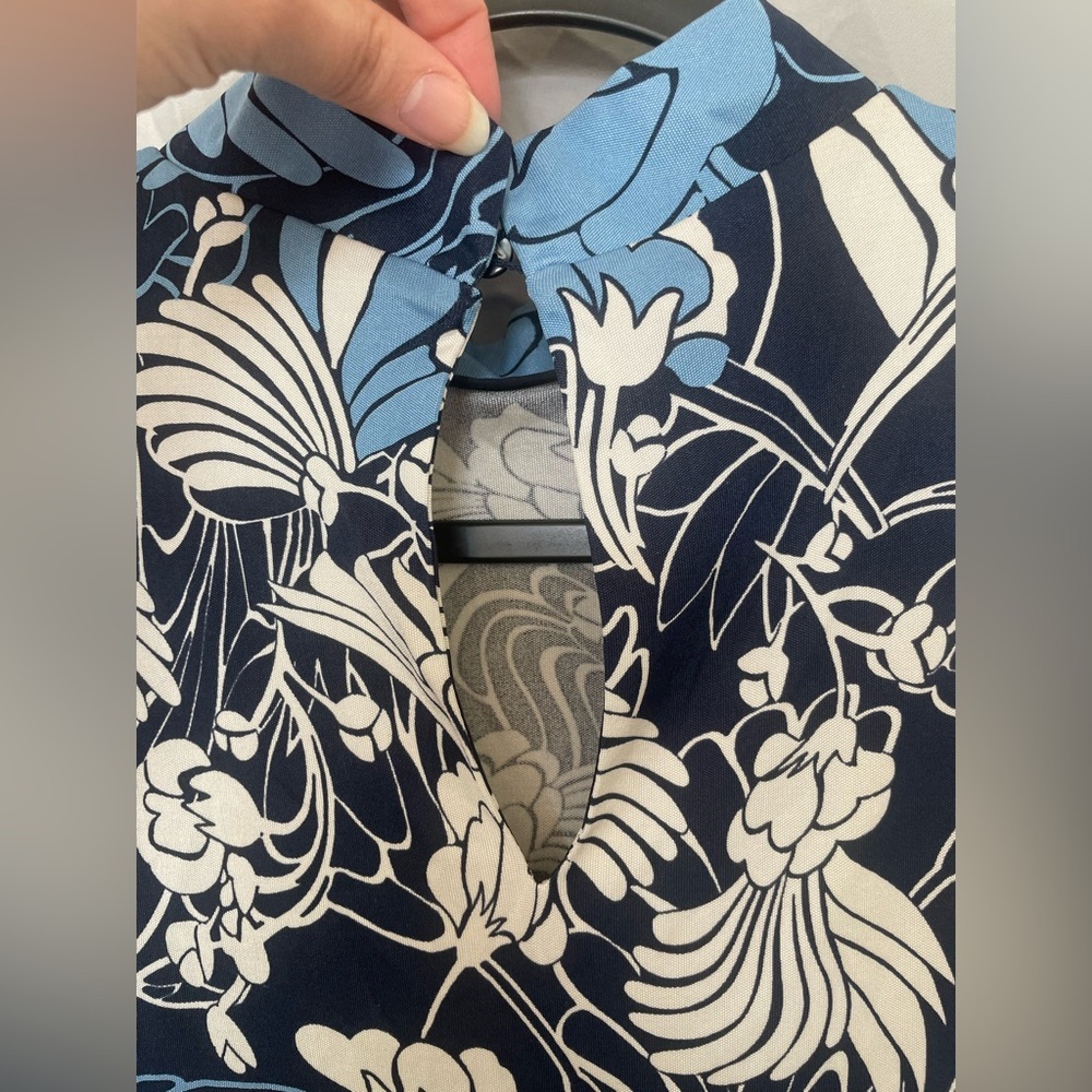 miu miu blue floral sleeveless mock neck blouse | XS - Picture 6 of 9